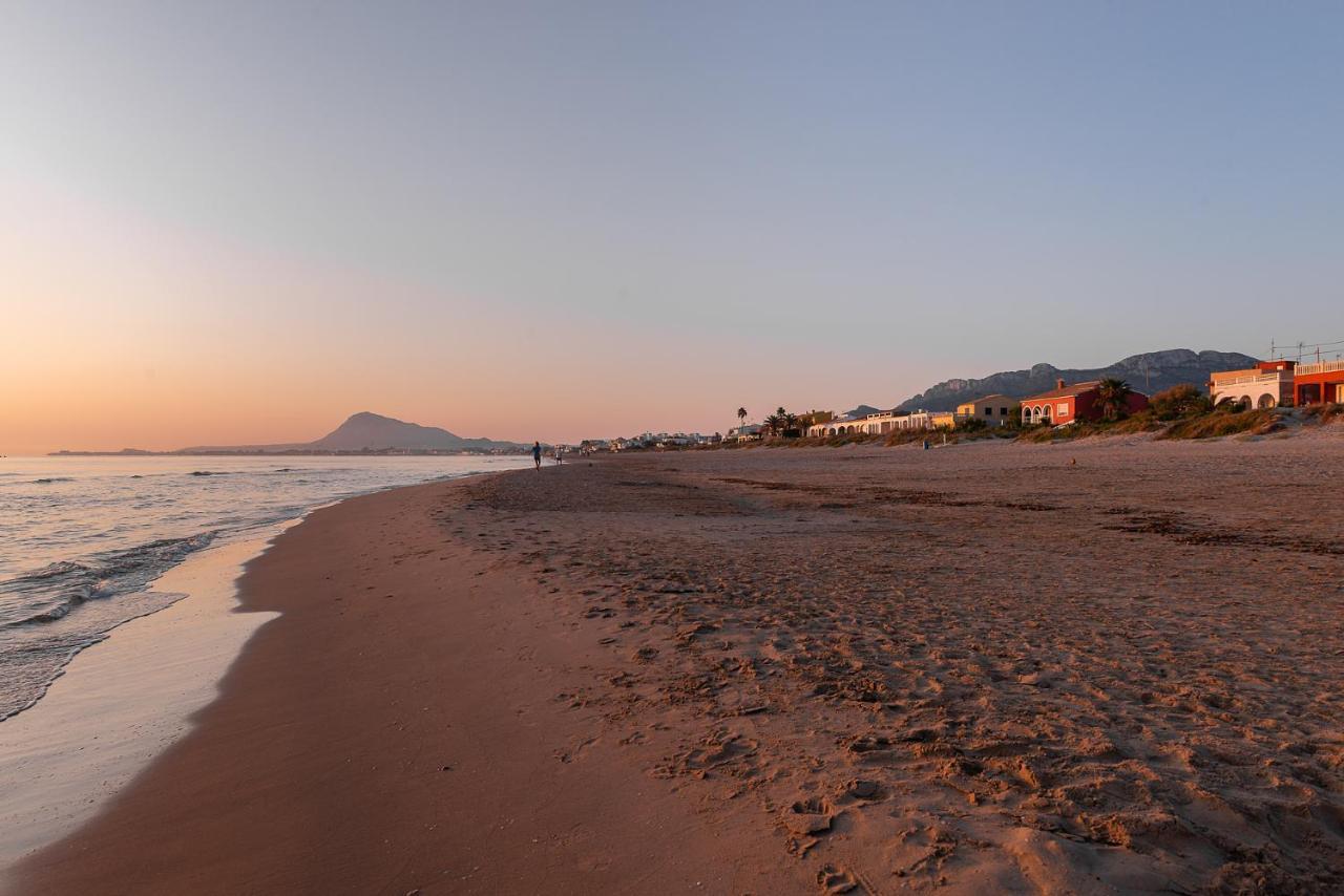 Denia Beach Lodge Экстерьер фото